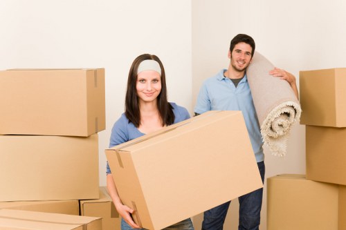 Packing and storing student items in Leamouth