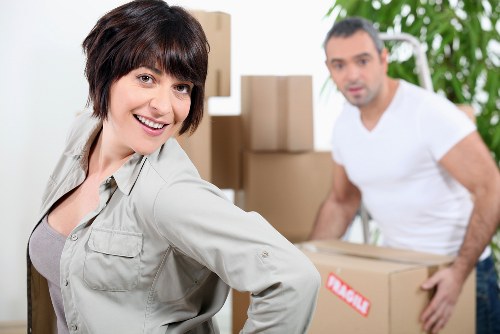 Flexible storage units in Leamouth for household and business needs